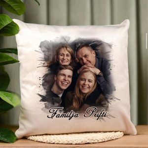 Jastëk Family Portret