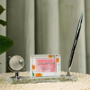 Glob Kristali Mësuese